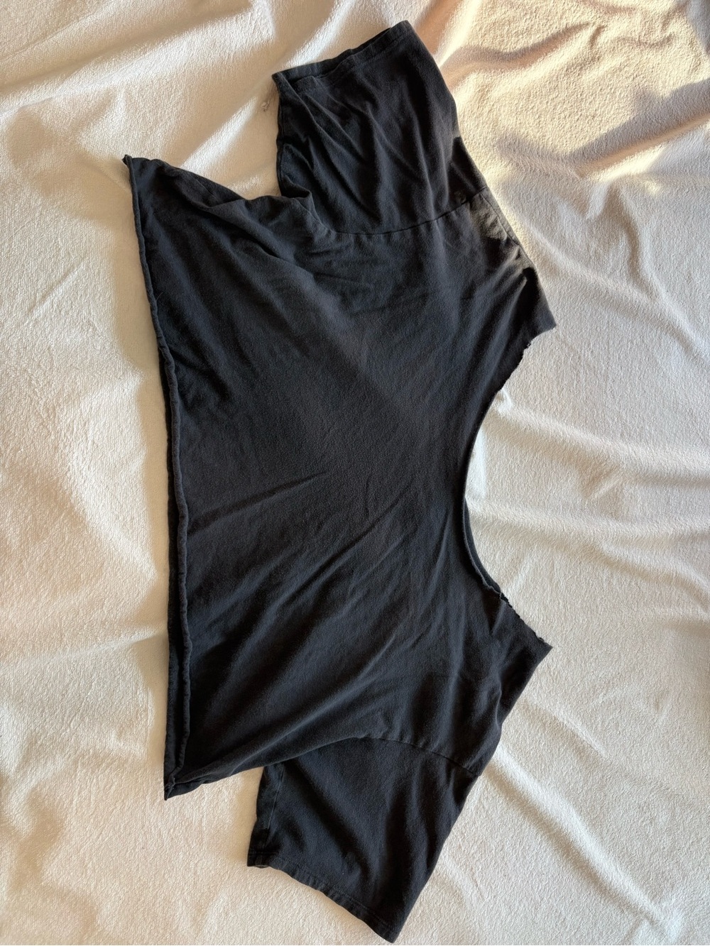 American Eagle off the shoulder cropped t-shirt